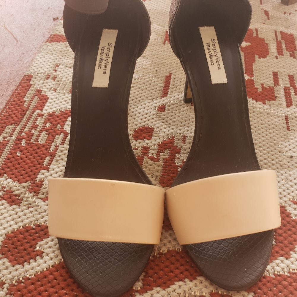 Vera Wang heels